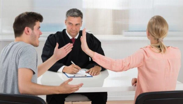 Tieslietu ministre aicina savlaicīgi sakārtot juridiskās attiecības ģimenē