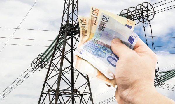Elektroenerģijas vidējā cena februārī Latvijā palielinājās par 1%