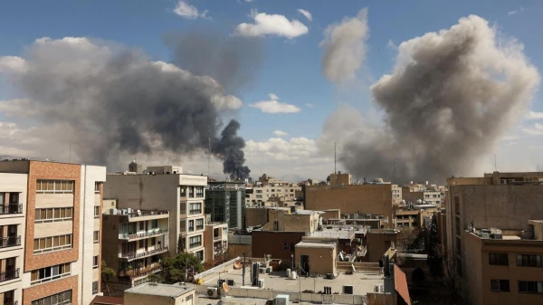 Izraēla veikusi gaisa triecienus Irānas prezidenta birojam un drošības padomes ēkai