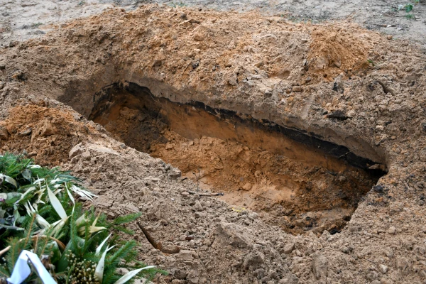 Nenoskaidrotas personības mirušo apbedīšanai 11 pašvaldībām piešķir 19 000 eiro