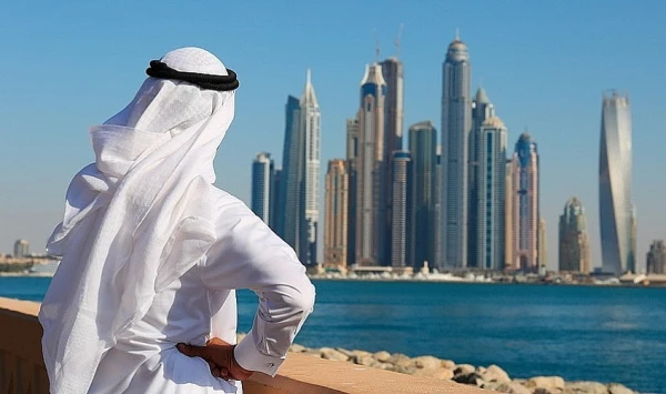 Vēstniece Latvijas valstspiederīgajiem neiesaka pašlaik pašiem mēģināt pamest AAE