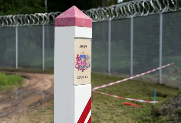 Sestdien novērsti astoņu nelegālo migrantu mēģinājumi šķērsot Baltkrievijas-Latvijas robežu