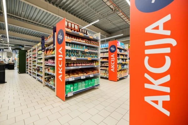 KP veikusi procesuālas darbības «Maxima Latvija» birojā