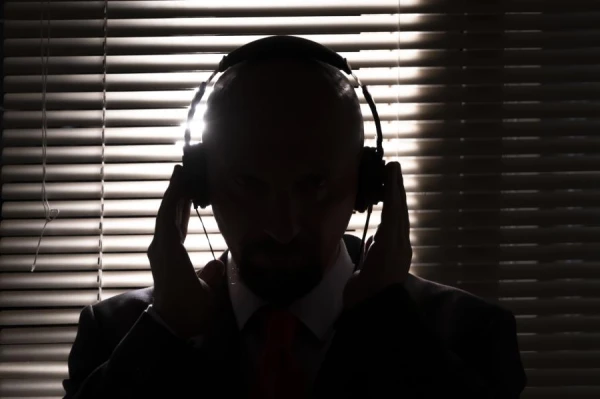 Sarunu noklausīšanās ļaus izmantot arī citās izmeklēšanās?