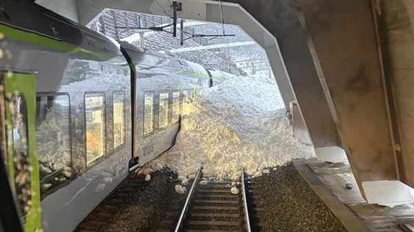 Šveicē vilciena avārijā cietuši pieci cilvēki