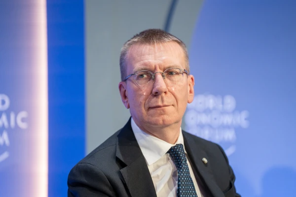 Latvijas prezidents un premjere kritizē SOK lēmumu diskvalificēt Ukrainas skeletonistu