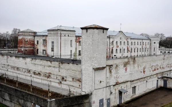 Daugavgrīvas cietumā ugunsgrēka dēļ īslaicīgi izsludināts ārkārtas stāvoklis