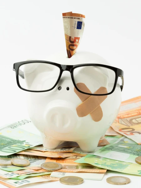 Bankas: Masveida pirmstermiņa uzkrājumu izņemšana no pensiju otrā līmeņa nākotnes pensionārus pakļautu nabadzības riskam