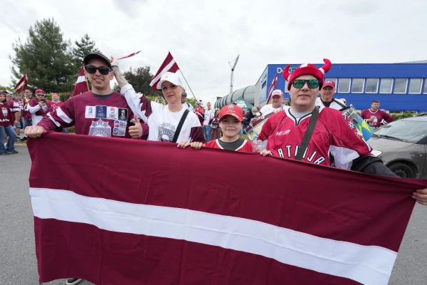 PTAC aizliedzis kompānijai «Baltijas suvenīri» izplatīt neatbilstošu Latvijas valsts karogu