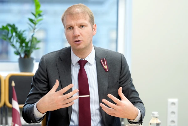 Melnis: Pašvaldības nesignalizē par ārkārtējām problēmām apkures sadārdzinājuma dēļ