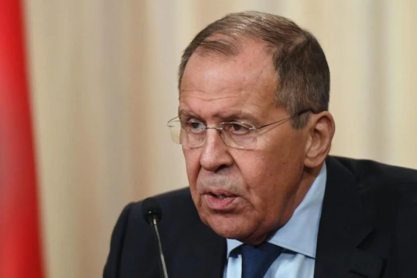 Lavrovs: Kremlis piekritīs starptautiskām drošības garantijām tikai Krievijai draudzīgai Ukrainai