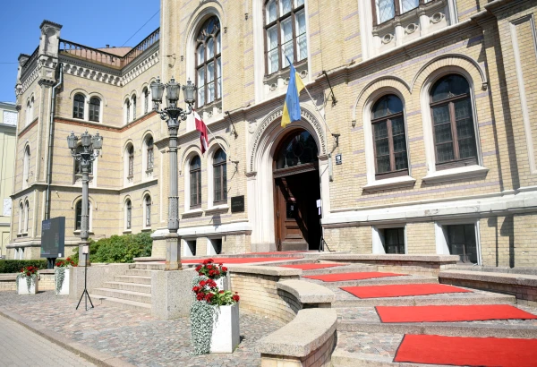 IZM sagatavojusi grozījumus par jaunu akadēmiskās karjeras sistēmu augstākajā izglītībā