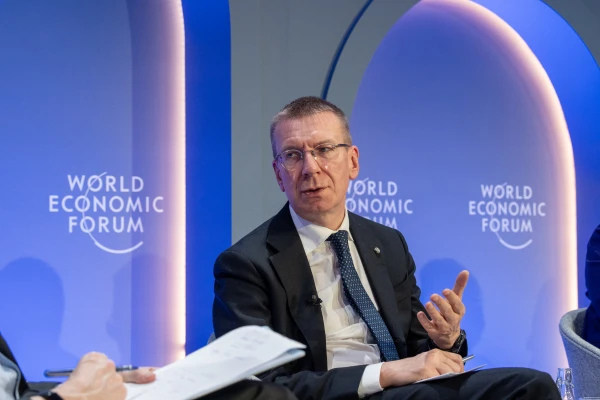 Rinkēvičs kā Latvijas ārpolitikas uzdevumu redz mēģināt būt par vidutāju un apvienot domubiedrus