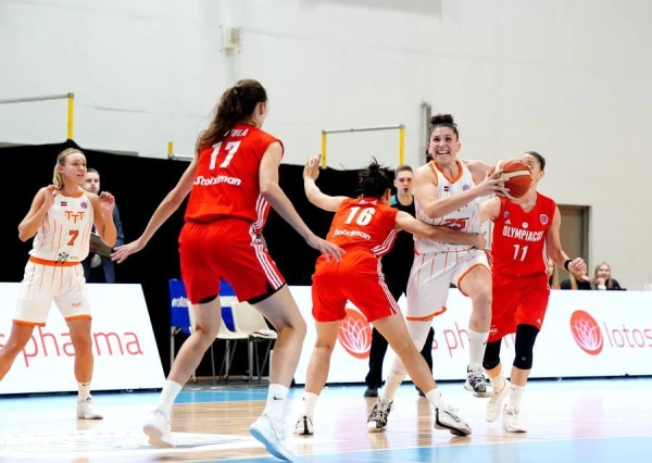«TTT Rīga» basketbolistes Baltijas līgas spēlē uzvar «Neptūnas» komandu