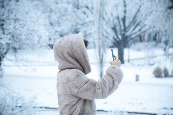 Debesis virs Latvijas apmākušās