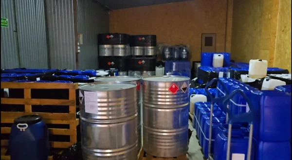 Eiropā likvidēts plašs sintētisko narkotiku ražošanas tīkls (FOTO)