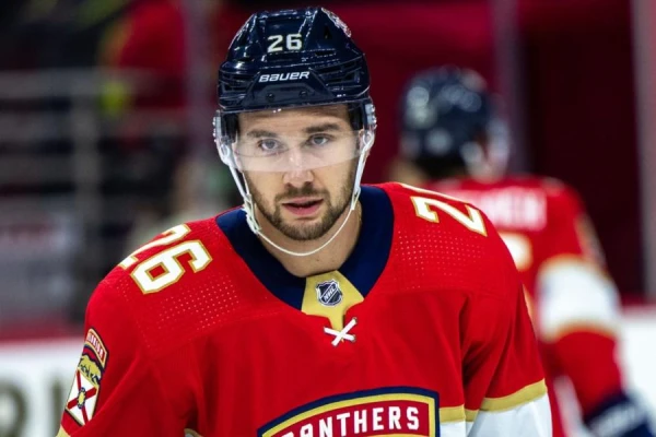 Balinskis un Vilmanis ar «Panthers» zaudē «Sharks»