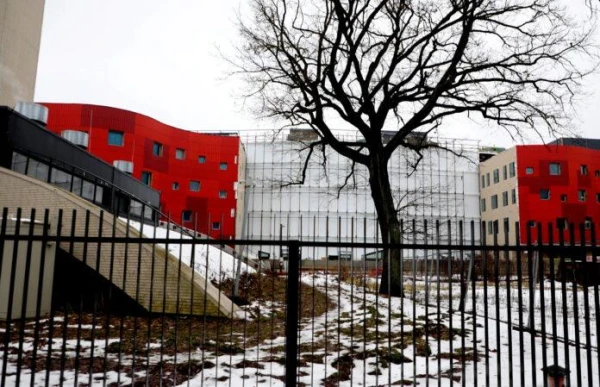 Stradiņa slimnīcas ēkas savienojošajā tunelī sestdien dzēsts ugunsgrēks