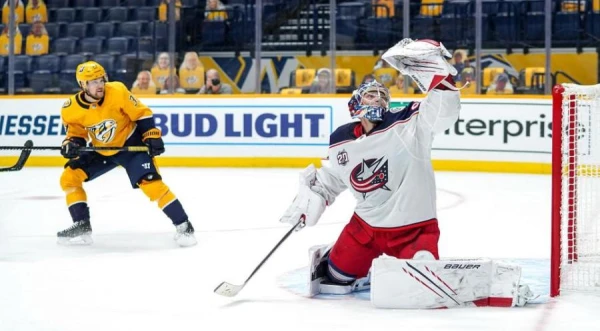 Merzļikins ar «Blue Jackets» uzvar «Canucks»