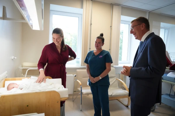 Latvijā reģistrēto jaundzimušo skaits 11 mēnešos sarucis par 9,8%