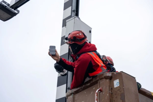 Gulbenē divos krustojumos uzstādītas LMT transporta monitoringa viedās sistēmas