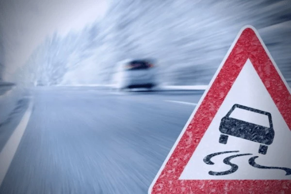 Apledo Tallinas šosejas posms no Tūjas līdz Ainažiem