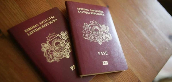 Ievērojami palielina maksu par pases un personas apliecības izsniegšanu