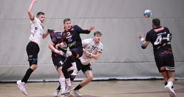 Latvijas handbola izlasei spēlēs ar Lielbritāniju nepalīdzēs kapteinis Jānis Pāvels Valkovskis