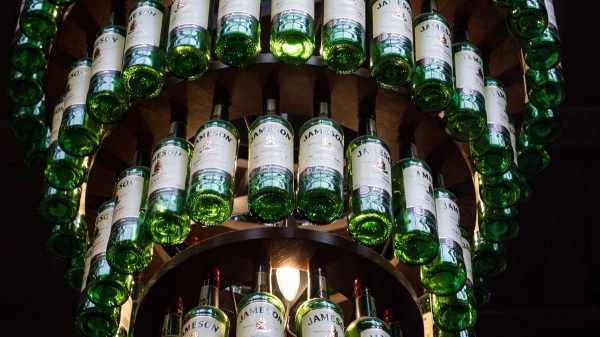 PTAC konstatē Alkoholisko dzērienu aprites likuma pārkāpumus tirdzniecības centros