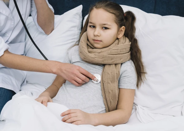 Latvijas izglītības iestādēs semestra noslēgumā samazinās apmeklētība akūtu elpceļu slimību dēļ