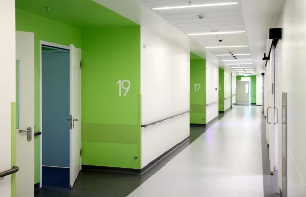 Stradiņa slimnīca svētku laikā nodrošinās diennakts neatliekamo palīdzību, bet mainīsies ambulatoro pakalpojumu sniegšana