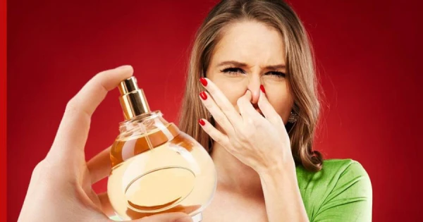 Muita kuģa konteinerā konstatē viltotus parfimērijas izstrādājumus