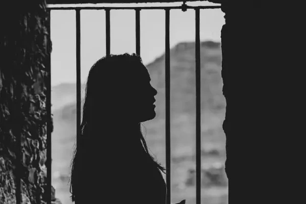 Par dubultslepkavības mēģinājumu Mārupē apcietinātajai sievietei nozīmēs psihiatrisko un psiholoģisko ekspertīzi