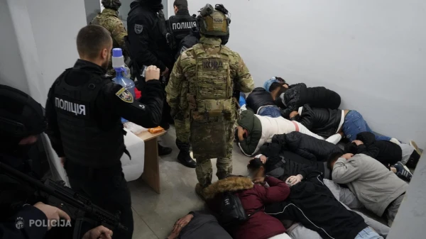 Starptautiskā operācijā aptur Ukrainā bāzētu telefonkrāpnieku tīklu