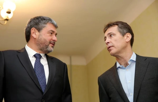 Apgabaltiesa Magoni un Osinovski atzīst par vainīgiem kukuļošanas lietā un piespriež naudas un cietumsodus