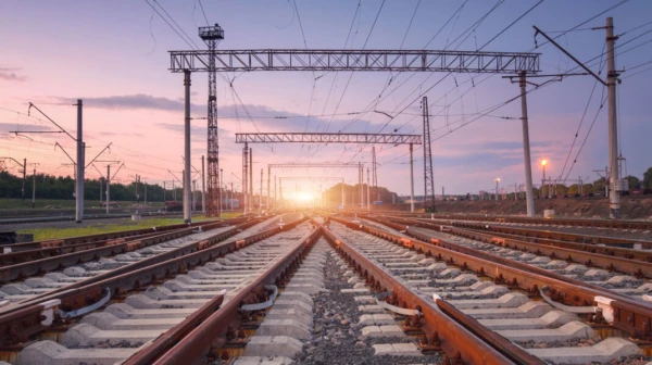 Paraksta līgumu ar «Škoda» par deviņu bateriju elektrovilcienu iegādi 89,4 miljonu eiro vērtībā