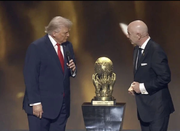 Tramps iegūst jauno FIFA miera balvu