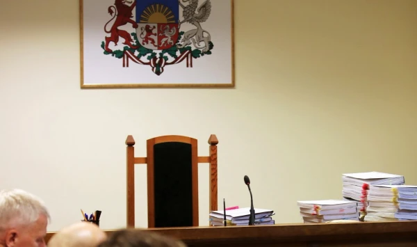 Tiesnesi Siliņeviču un vēl divas personas apsūdz lietā par 137 371 eiro izkrāpšanu no Tiesu administrācijas budžeta