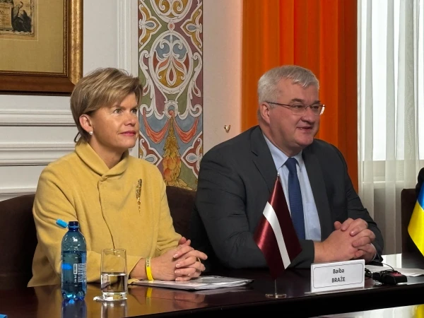 Braže: Miera risinājumam jānodrošina, ka Krievija nevar atsākt agresiju pret Ukrainu