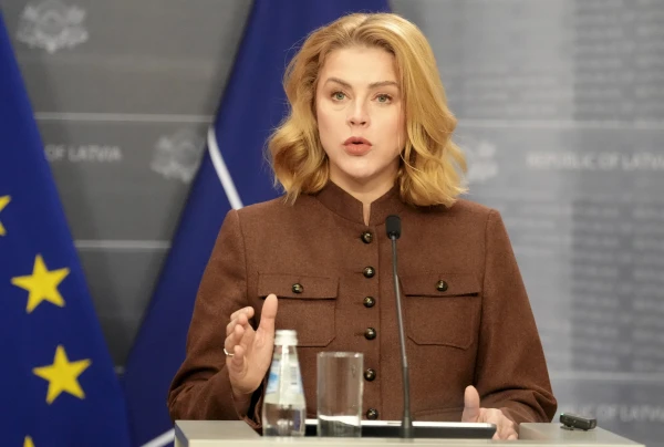 Premjere: Eiropa nevar ļaut Putinam panākt tādu Ukrainas miera plānu, kurā nav nekāda taisnīga iznākuma