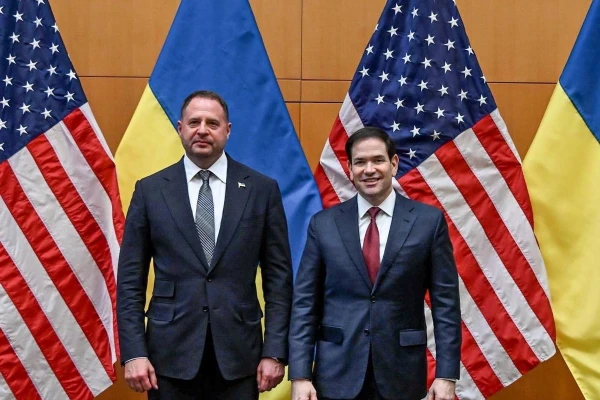 Avoti: Sarunās Ženēvā daļa ASV miera plāna punktu koriģēti