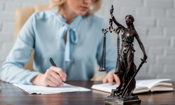 Galīgajam lasījumam atbalsta speciālas pensijas likuma projektu tiesnešiem un prokuroriem