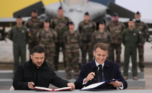 Ukraina un Francija paraksta nodomu protokolu par iznīcinātāju «Rafale» piegādi