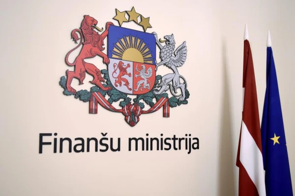 Ministrijās nākamgad plānots likvidēt 1147 amata vietas