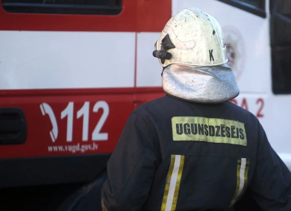 Aizvadītajā diennaktī dzēsti deviņi ugunsgrēki