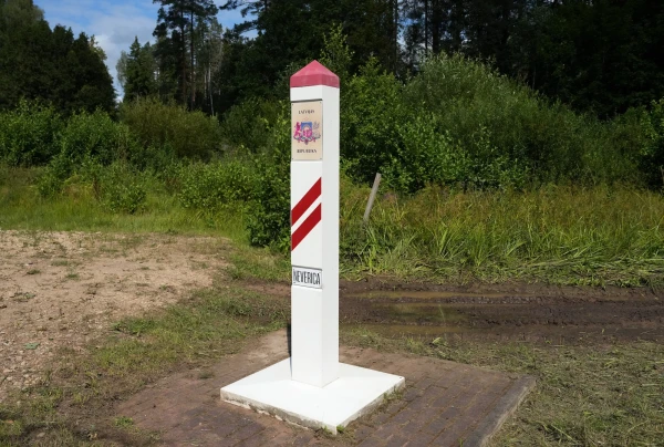 Divās dienās novērsti 107 migrantu mēģinājumi nelikumīgi šķērsot Latvijas-Baltkrievijas robežu