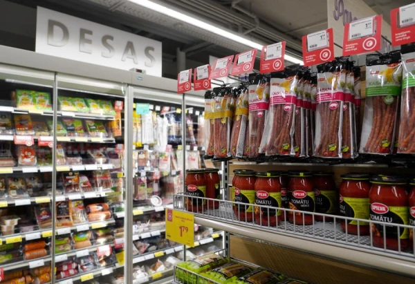 Vērojams mazumtirdzniecības apgrozījuma pieaugums