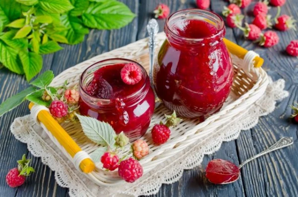 Saspiesti un pārāk nogatavojušies. Vai no sapuvušiem augļiem var vārīt ievārījumu?