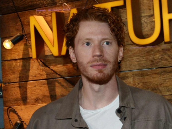 Все, что нужно Никите - это любовь.