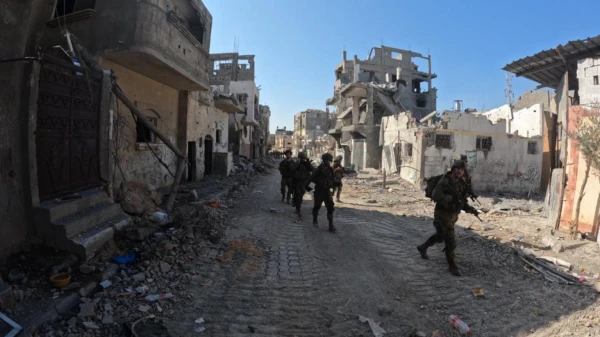 За метром метр.